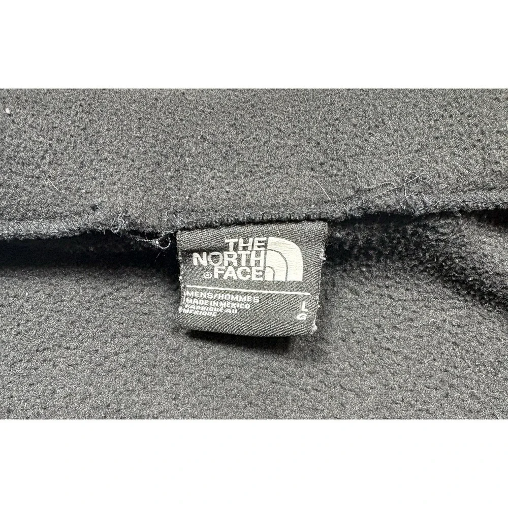 The North Face Jacket Mens‎ L Black Fleece Lightweight Full Zip Outdoor *SPOTS